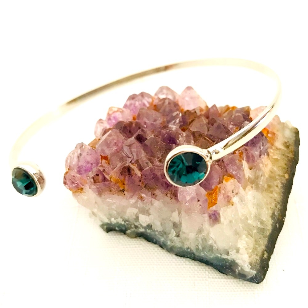 Bracelets / 4~Individuals / Host Pick - Picture 3 of 11